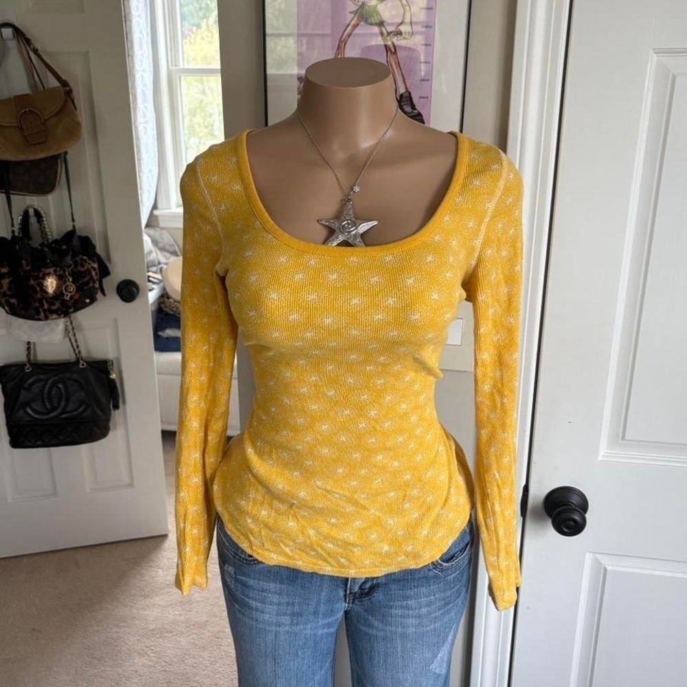 y2k 2000s yellow floral print long sleeve fitted‎ top
